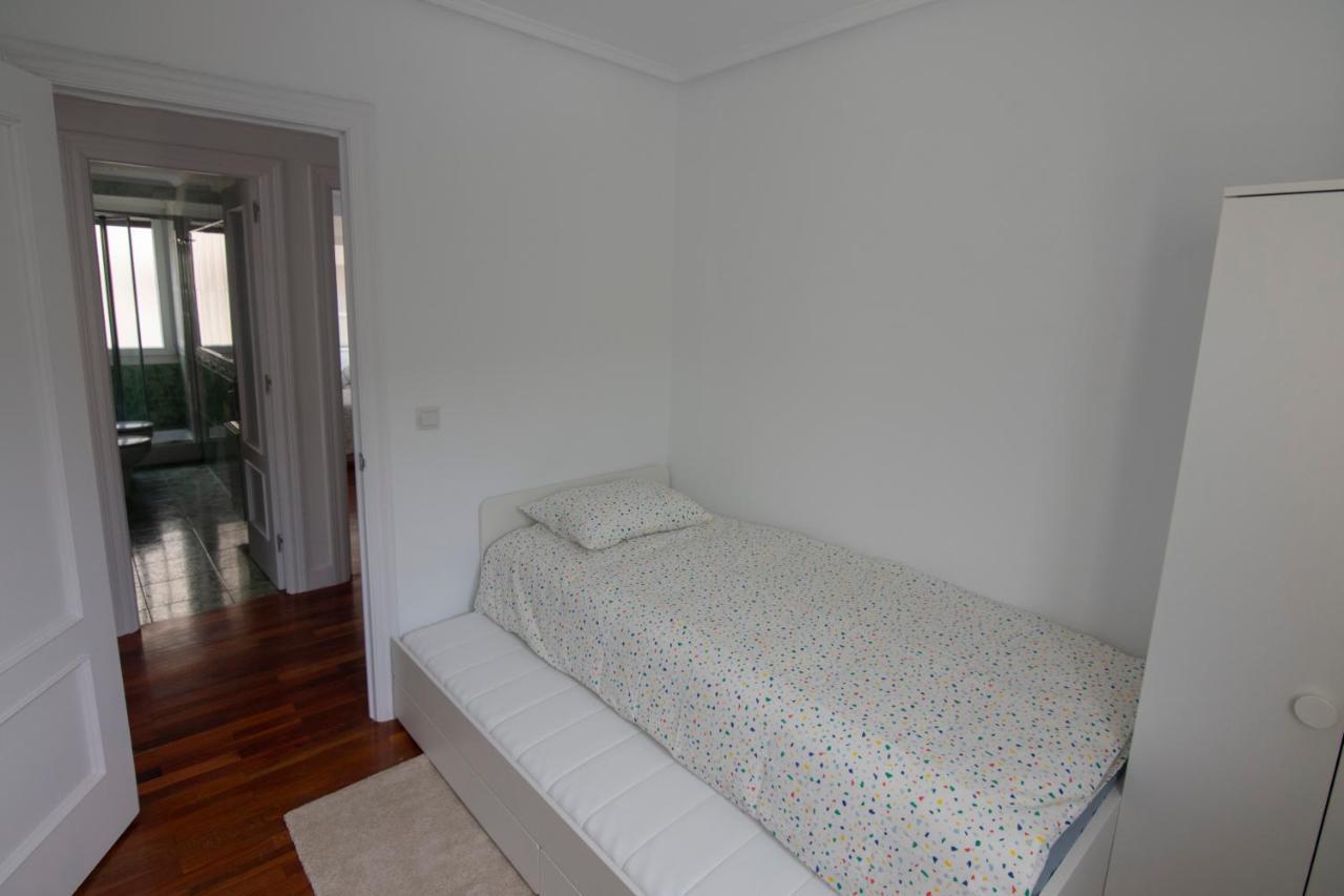 Atsedenportua Apartment Arminza Luaran gambar