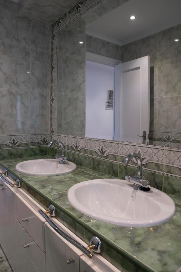 Atsedenportua Apartment Arminza Luaran gambar